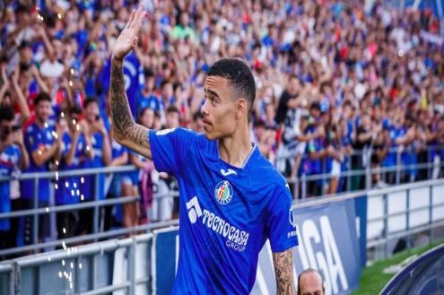 ديلي ميل: برشلونة وريال مدريد وبايرن ميونيخ يراقبون جرينوود في خيتافي